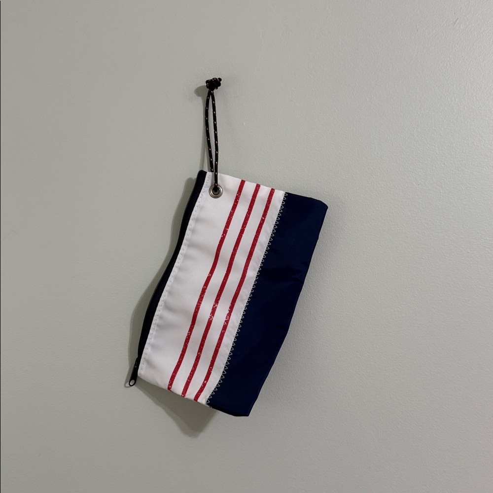 Patterned Women's Clutch